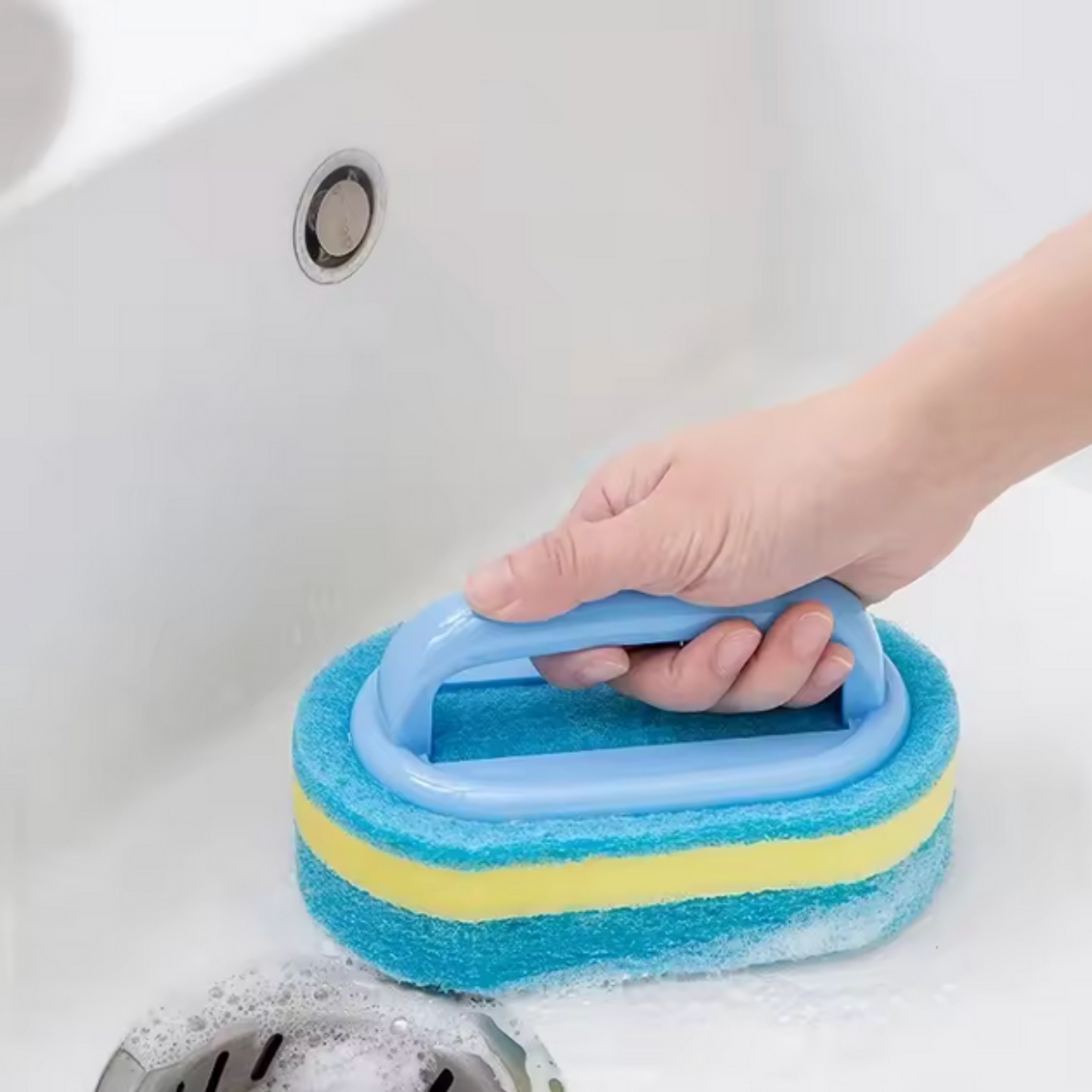 Brosse de nettoyage avec poignée